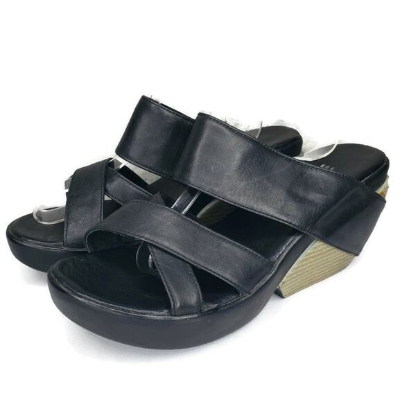 Antelope Womens Size 40 EU 9 US Black Leather Platform Block Heel Slides Mules - Picture 1 of 16